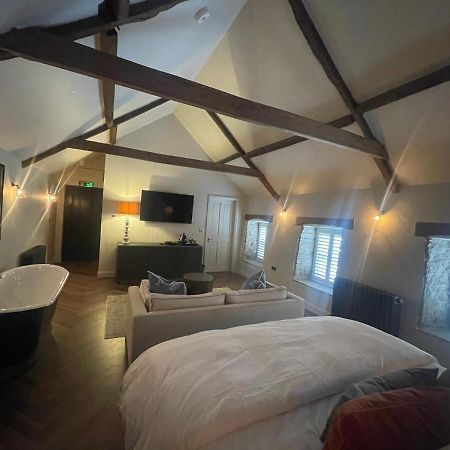 Bed and Breakfast The Hideaway Saint Brides Major Экстерьер фото