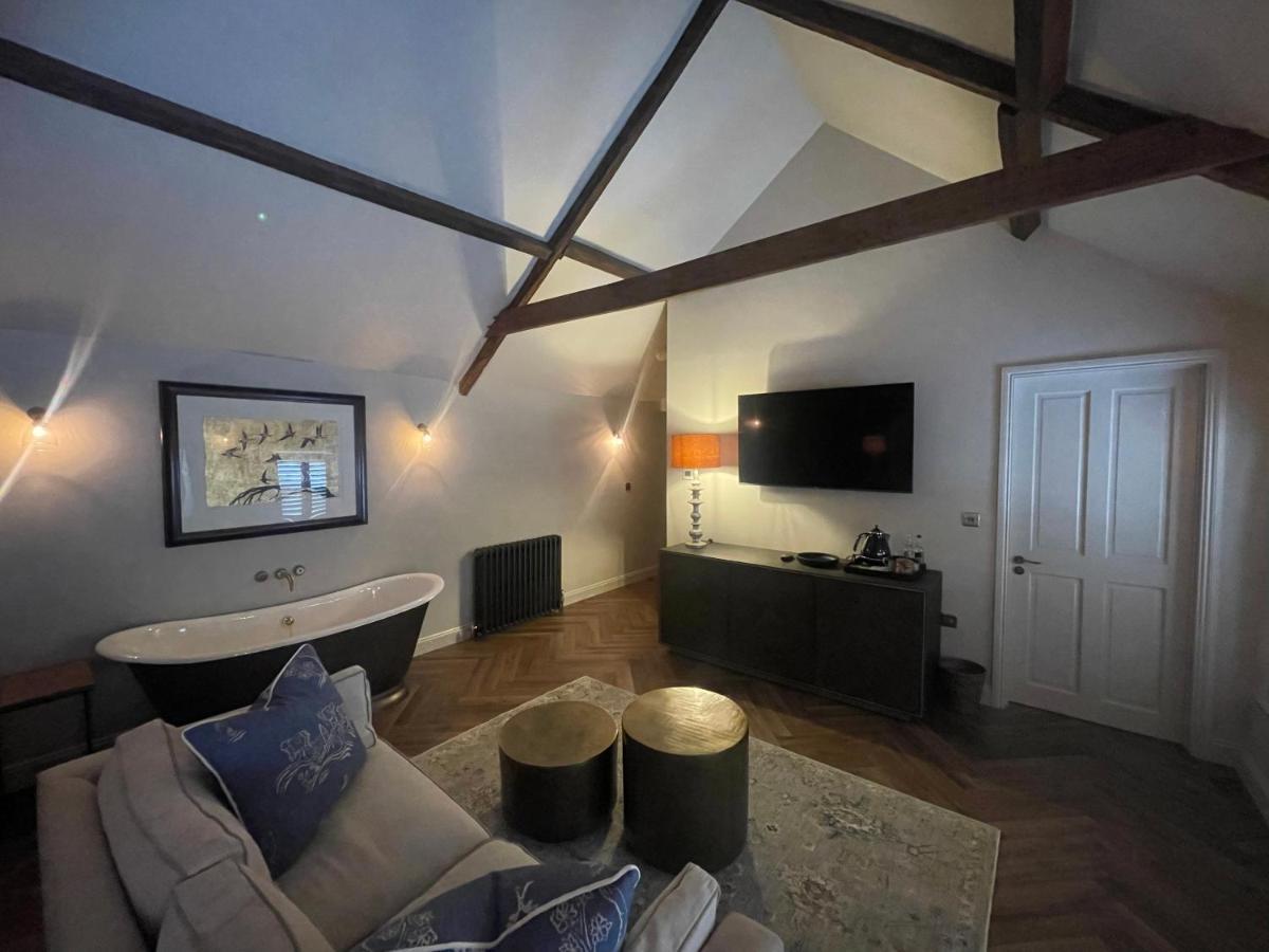 Bed and Breakfast The Hideaway Saint Brides Major Экстерьер фото